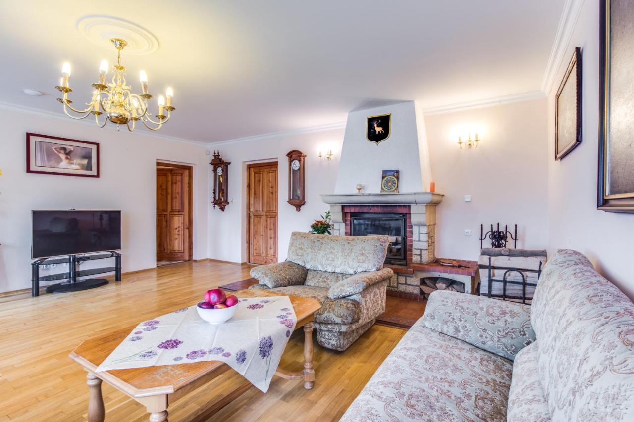 Penzion A Restaurace Nad Hradem Křivoklát Extérieur photo